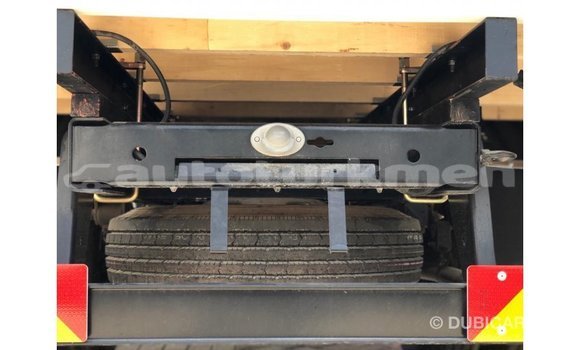 Buy Import Mitsubishi Carisma White Car in Import - Dubai in Ahal Buy Import Mitsubishi Carisma White Car in Import - Dubai in Ahal