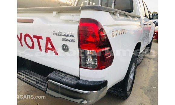 Buy Import Toyota Hilux White Car in Import - Dubai in Ahal Buy Import Toyota Hilux White Car in Import - Dubai in Ahal