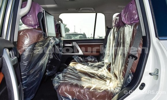 Buy Import Toyota Land Cruiser White Car in Import - Dubai in Ahal Buy Import Toyota Land Cruiser White Car in Import - Dubai in Ahal