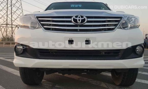 Buy Import Toyota Fortuner White Car in Import - Dubai in Ahal Buy Import Toyota Fortuner White Car in Import - Dubai in Ahal
