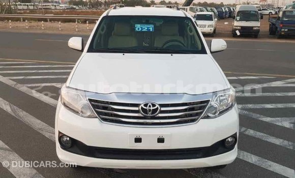 Buy Import Toyota Fortuner White Car in Import - Dubai in Ahal Buy Import Toyota Fortuner White Car in Import - Dubai in Ahal