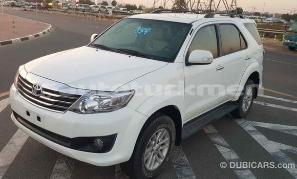 Buy Import Toyota Fortuner White Car in Import - Dubai in Ahal Buy Import Toyota Fortuner White Car in Import - Dubai in Ahal