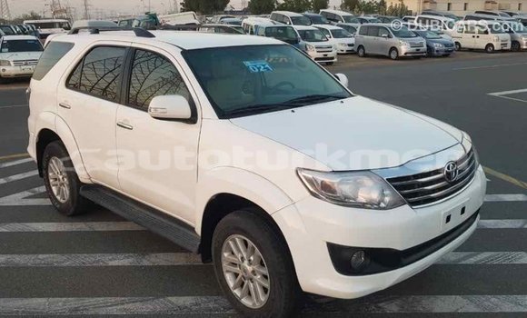 Buy Import Toyota Fortuner White Car in Import - Dubai in Ahal Buy Import Toyota Fortuner White Car in Import - Dubai in Ahal