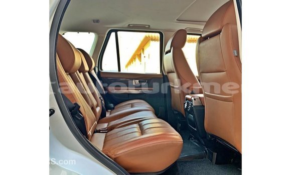Buy Import Land Rover Range Rover White Car in Import - Dubai in Ahal Buy Import Land Rover Range Rover White Car in Import - Dubai in Ahal