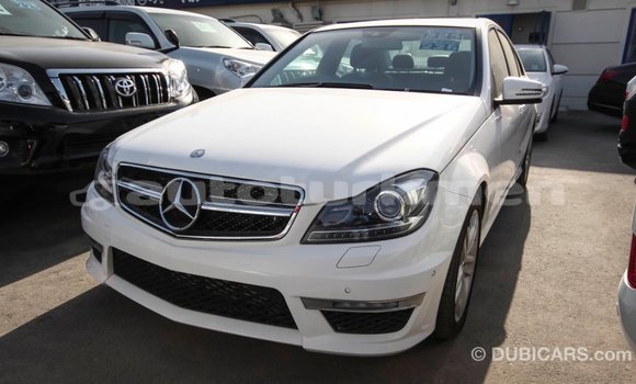 Buy Import Mercedes-Benz 200 White Car in Import - Dubai in Ahal Buy Import Mercedes-Benz 200 White Car in Import - Dubai in Ahal