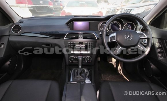 Buy Import Mercedes-Benz 200 White Car in Import - Dubai in Ahal Buy Import Mercedes-Benz 200 White Car in Import - Dubai in Ahal