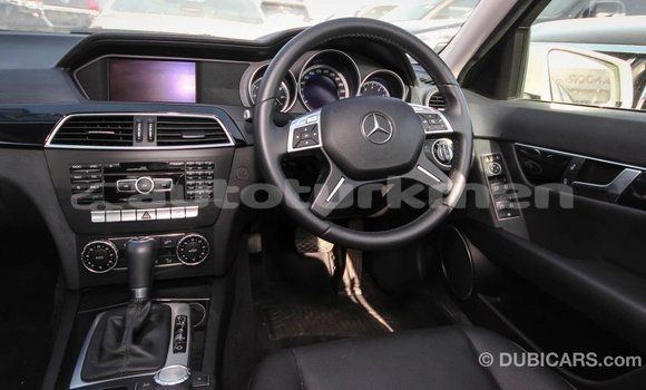 Buy Import Mercedes-Benz 200 White Car in Import - Dubai in Ahal Buy Import Mercedes-Benz 200 White Car in Import - Dubai in Ahal