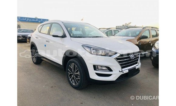 Buy Import Hyundai Tucson White Car in Import - Dubai in Ahal Buy Import Hyundai Tucson White Car in Import - Dubai in Ahal