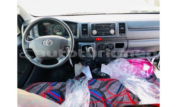 Buy Import Toyota Hiace White Car in Import - Dubai in Ahal Buy Import Toyota Hiace White Car in Import - Dubai in Ahal