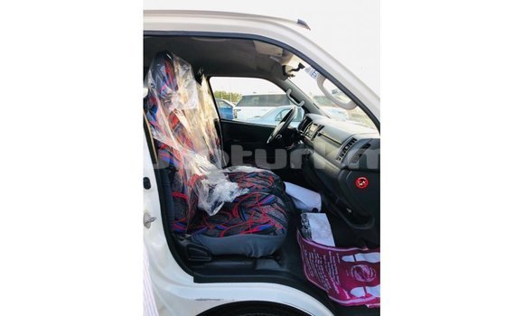 Buy Import Toyota Hiace White Car in Import - Dubai in Ahal Buy Import Toyota Hiace White Car in Import - Dubai in Ahal