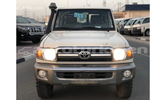 Buy Import Toyota Land Cruiser White Car in Import - Dubai in Ahal Buy Import Toyota Land Cruiser White Car in Import - Dubai in Ahal