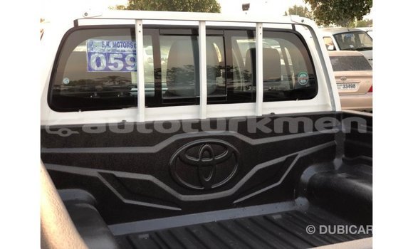 Buy Import Toyota Hilux White Car in Import - Dubai in Ahal Buy Import Toyota Hilux White Car in Import - Dubai in Ahal