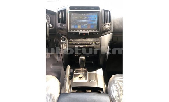 Buy Import Toyota Land Cruiser White Car in Import - Dubai in Ahal Buy Import Toyota Land Cruiser White Car in Import - Dubai in Ahal