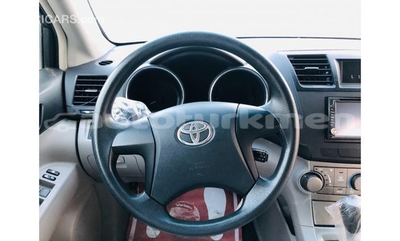 Buy Import Toyota Highlander Other Car in Import - Dubai in Ahal Buy Import Toyota Highlander Other Car in Import - Dubai in Ahal