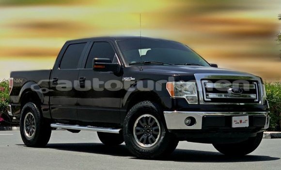 Buy Import Ford Club Wagon Brown Car in Import - Dubai in Ahal