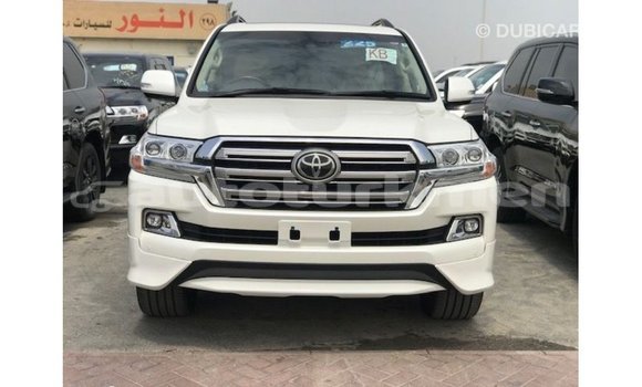 Buy Import Toyota Land Cruiser White Car in Import - Dubai in Ahal Buy Import Toyota Land Cruiser White Car in Import - Dubai in Ahal