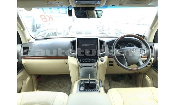 Buy Import Toyota Land Cruiser White Car in Import - Dubai in Ahal Buy Import Toyota Land Cruiser White Car in Import - Dubai in Ahal