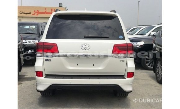 Buy Import Toyota Land Cruiser White Car in Import - Dubai in Ahal Buy Import Toyota Land Cruiser White Car in Import - Dubai in Ahal