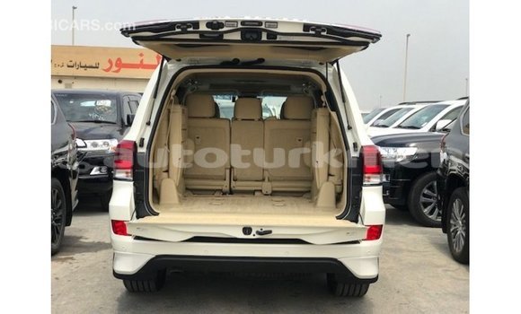 Buy Import Toyota Land Cruiser White Car in Import - Dubai in Ahal Buy Import Toyota Land Cruiser White Car in Import - Dubai in Ahal