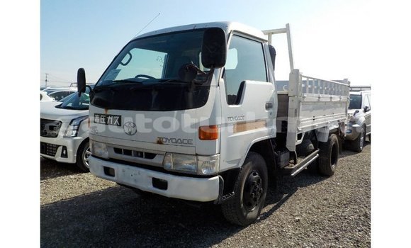 Buy Import Toyota Dyna White Car in Import - Dubai in Ahal Buy Import Toyota Dyna White Car in Import - Dubai in Ahal
