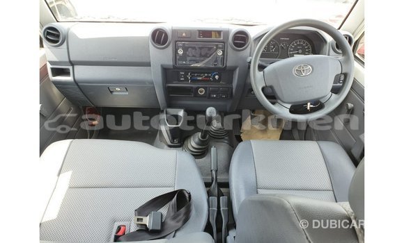 Buy Import Toyota Land Cruiser White Car in Import - Dubai in Ahal Buy Import Toyota Land Cruiser White Car in Import - Dubai in Ahal