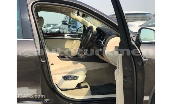 Buy Import Volkswagen Touareg Brown Car in Import - Dubai in Ahal Buy Import Volkswagen Touareg Brown Car in Import - Dubai in Ahal