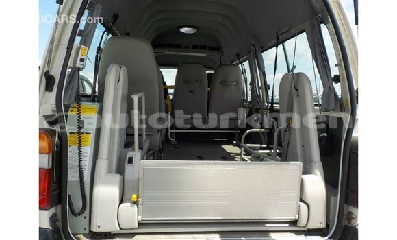 Buy Import Toyota Hiace White Car in Import - Dubai in Ahal Buy Import Toyota Hiace White Car in Import - Dubai in Ahal