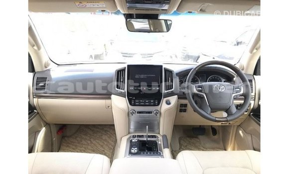 Buy Import Toyota Land Cruiser White Car in Import - Dubai in Ahal Buy Import Toyota Land Cruiser White Car in Import - Dubai in Ahal