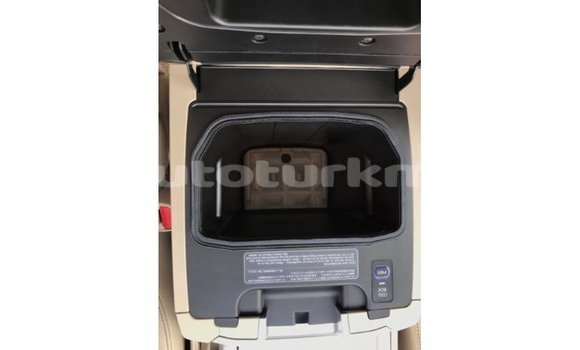 Buy Import Toyota Land Cruiser White Car in Import - Dubai in Ahal Buy Import Toyota Land Cruiser White Car in Import - Dubai in Ahal