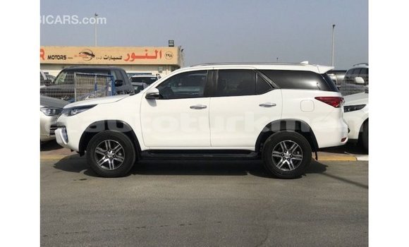 Buy Import Toyota Fortuner White Car in Import - Dubai in Ahal Buy Import Toyota Fortuner White Car in Import - Dubai in Ahal