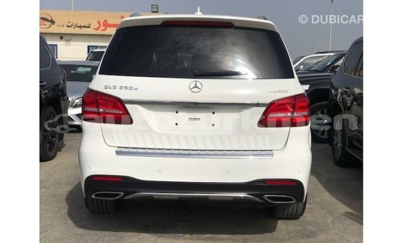 Buy Import Mercedes-Benz 190 White Car in Import - Dubai in Ahal Buy Import Mercedes-Benz 190 White Car in Import - Dubai in Ahal