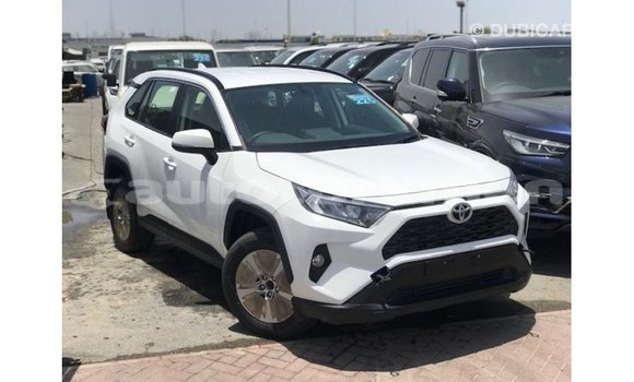 Buy Import Toyota 4Runner White Car in Import - Dubai in Ahal Buy Import Toyota 4Runner White Car in Import - Dubai in Ahal