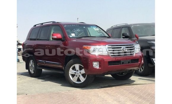 Buy Import Toyota Land Cruiser Red Car in Import - Dubai in Ahal
