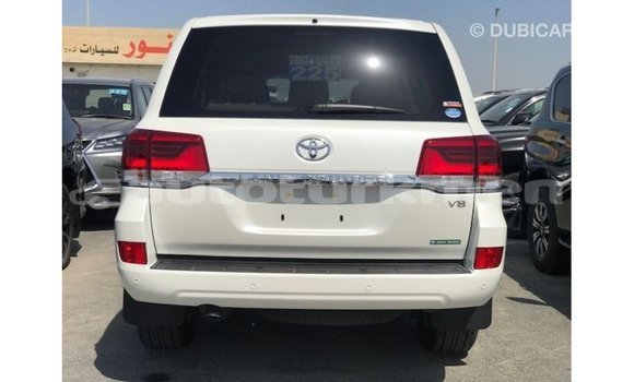 Buy Import Toyota Land Cruiser White Car in Import - Dubai in Ahal Buy Import Toyota Land Cruiser White Car in Import - Dubai in Ahal