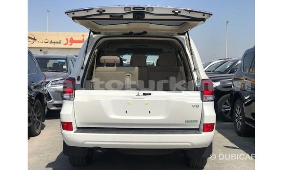 Buy Import Toyota Land Cruiser White Car in Import - Dubai in Ahal Buy Import Toyota Land Cruiser White Car in Import - Dubai in Ahal