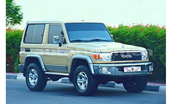 Buy Import Toyota Land Cruiser Beige Car in Import - Dubai in Ahal Buy Import Toyota Land Cruiser Beige Car in Import - Dubai in Ahal