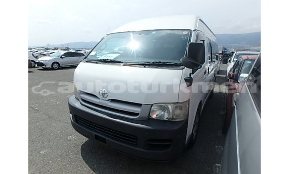 Buy Import Toyota Hiace White Car in Import - Dubai in Ahal Buy Import Toyota Hiace White Car in Import - Dubai in Ahal
