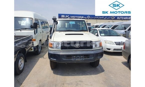Buy Import Toyota Land Cruiser White Car in Import - Dubai in Ahal Buy Import Toyota Land Cruiser White Car in Import - Dubai in Ahal
