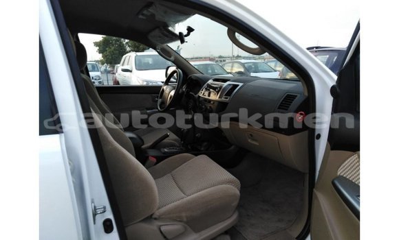 Buy Import Toyota Fortuner White Car in Import - Dubai in Ahal Buy Import Toyota Fortuner White Car in Import - Dubai in Ahal
