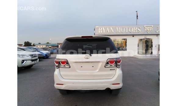 Buy Import Toyota Fortuner White Car in Import - Dubai in Ahal Buy Import Toyota Fortuner White Car in Import - Dubai in Ahal