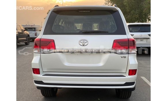 Buy Import Toyota Land Cruiser White Car in Import - Dubai in Ahal Buy Import Toyota Land Cruiser White Car in Import - Dubai in Ahal