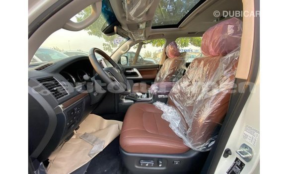 Buy Import Toyota Land Cruiser White Car in Import - Dubai in Ahal Buy Import Toyota Land Cruiser White Car in Import - Dubai in Ahal