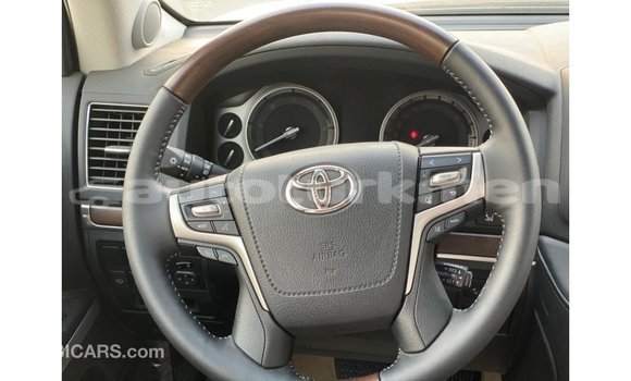 Buy Import Toyota Land Cruiser White Car in Import - Dubai in Ahal Buy Import Toyota Land Cruiser White Car in Import - Dubai in Ahal
