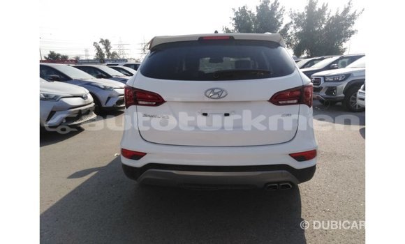 Buy Import Hyundai Santa Fe White Car in Import - Dubai in Ahal