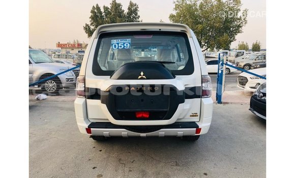 Buy Import Mitsubishi Pajero White Car in Import - Dubai in Ahal Buy Import Mitsubishi Pajero White Car in Import - Dubai in Ahal