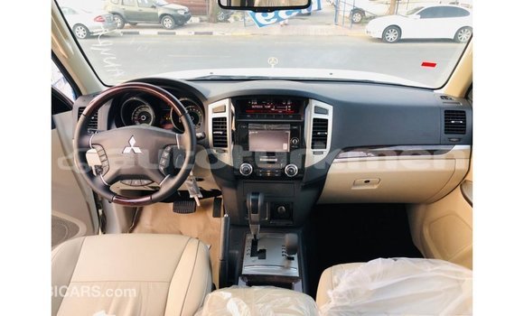 Buy Import Mitsubishi Pajero White Car in Import - Dubai in Ahal Buy Import Mitsubishi Pajero White Car in Import - Dubai in Ahal