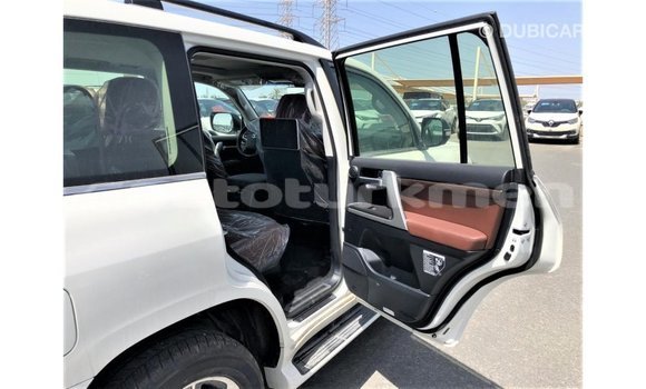 Buy Import Toyota Land Cruiser White Car in Import - Dubai in Ahal Buy Import Toyota Land Cruiser White Car in Import - Dubai in Ahal