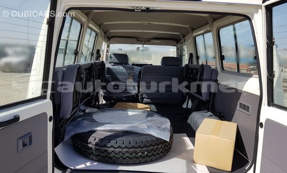 Buy Import Toyota Land Cruiser White Car in Import - Dubai in Ahal Buy Import Toyota Land Cruiser White Car in Import - Dubai in Ahal