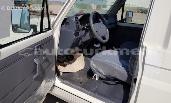 Buy Import Toyota Land Cruiser White Car in Import - Dubai in Ahal Buy Import Toyota Land Cruiser White Car in Import - Dubai in Ahal