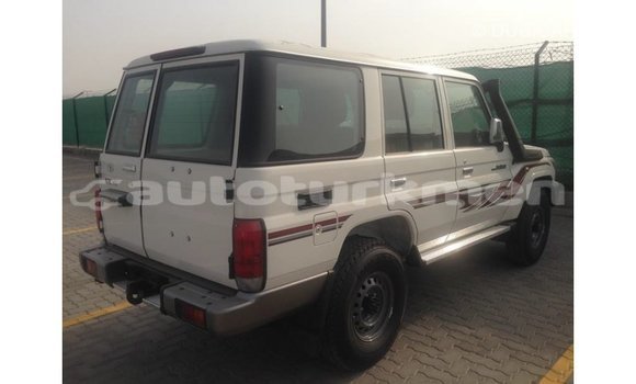 Buy Import Toyota Land Cruiser White Car in Import - Dubai in Ahal Buy Import Toyota Land Cruiser White Car in Import - Dubai in Ahal